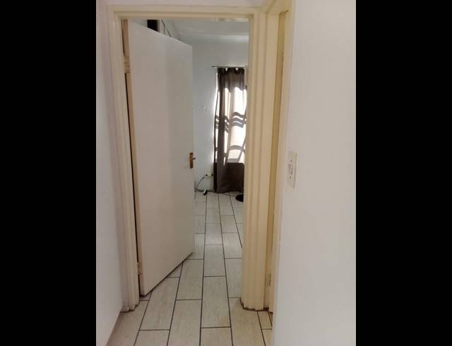 2 BEDROOM APARTMENT FOR SALE IN CHELTONDALE